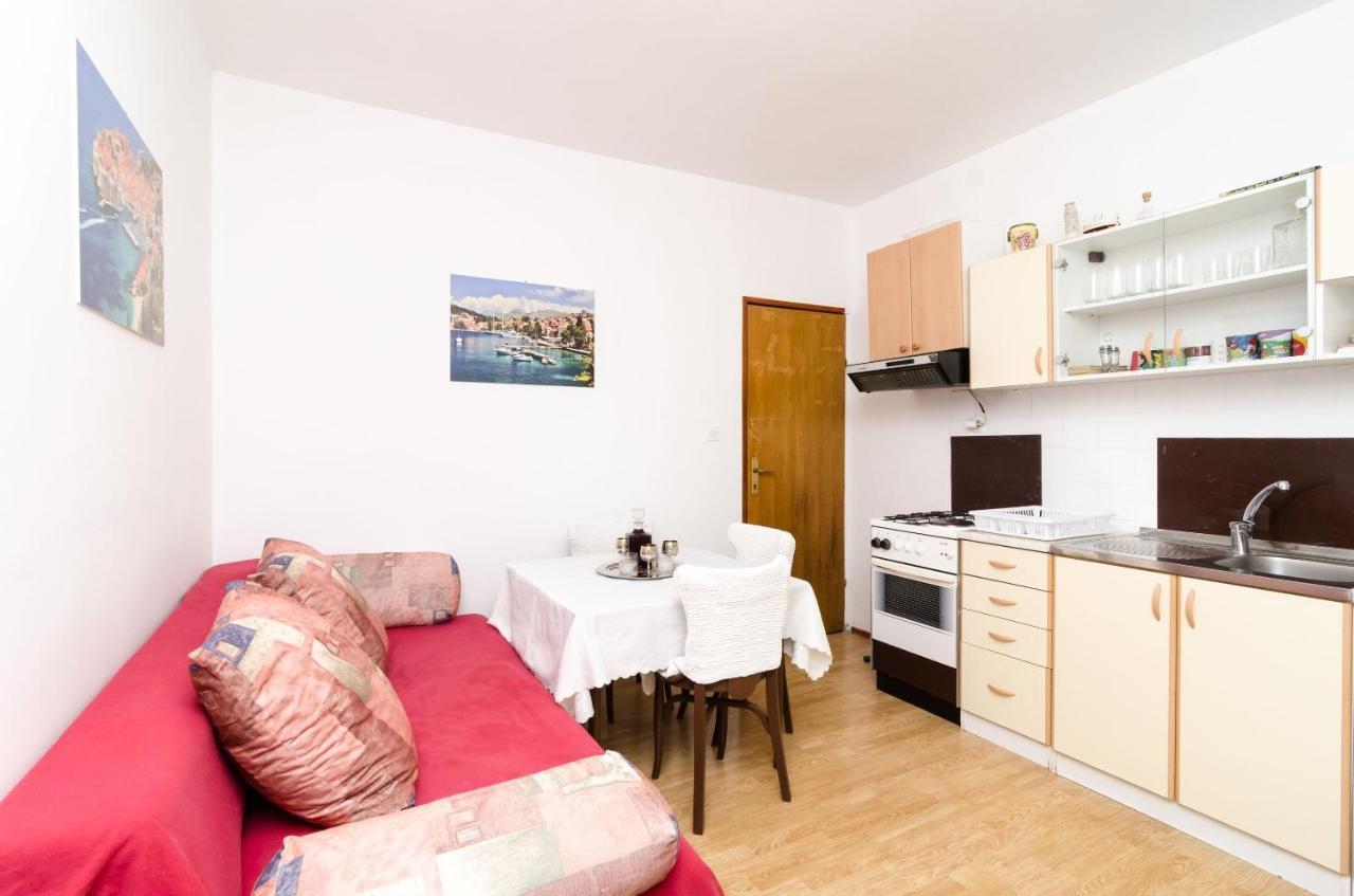 Guest House Kola Slano Zewnętrze zdjęcie