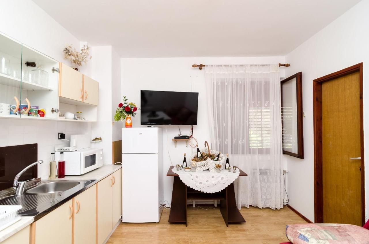 Guest House Kola Slano Zewnętrze zdjęcie